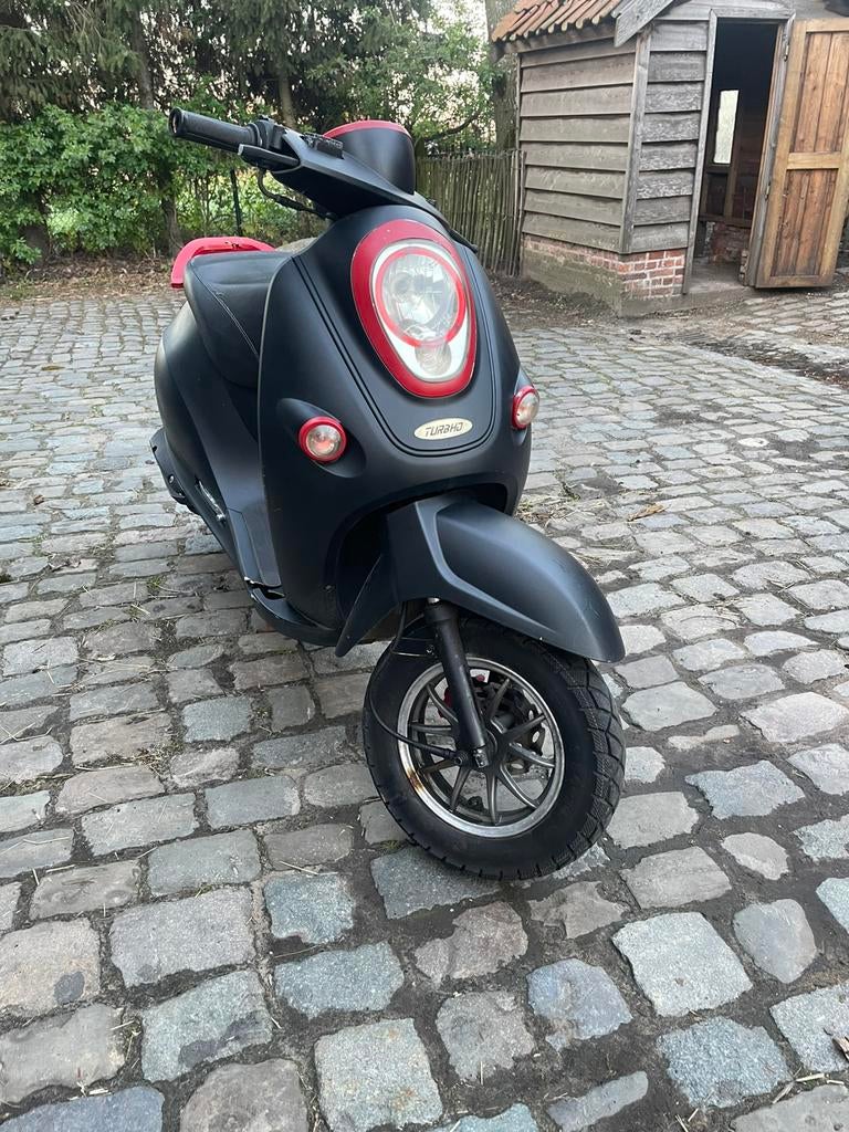 Turbho brommer a klasse, Fietsen en Brommers, Ophalen, Gebruikt