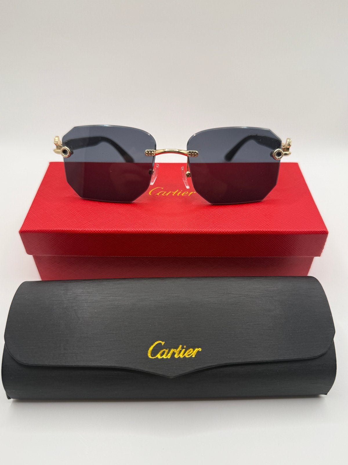 Cartier zonnebril 40 euro 3 voor 100 euro, Handtassen en Accessoires, Zonnebrillen en Brillen | Heren, Ophalen of Verzenden, Nieuw