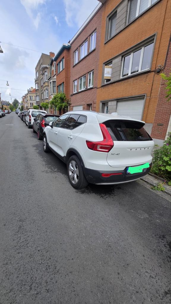 Volvo XC40, Achat, Euro 6, Entretenue par le concessionnaire, Noir