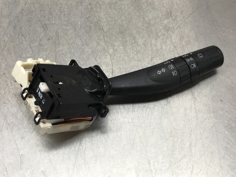 LICHTSCHAKELAAR Subaru Outback (BP) (01-2003/09-2009), Gebruikt, Subaru