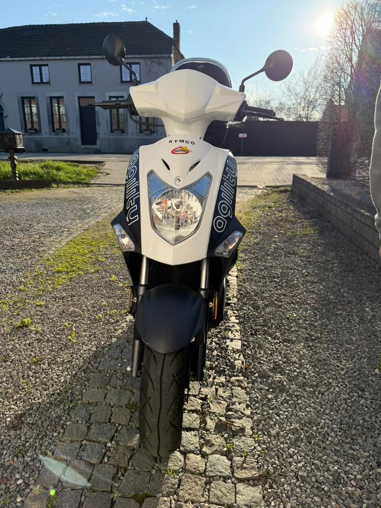 Kymco scooter, Fietsen en Brommers, Ophalen, Zo goed als nieuw
