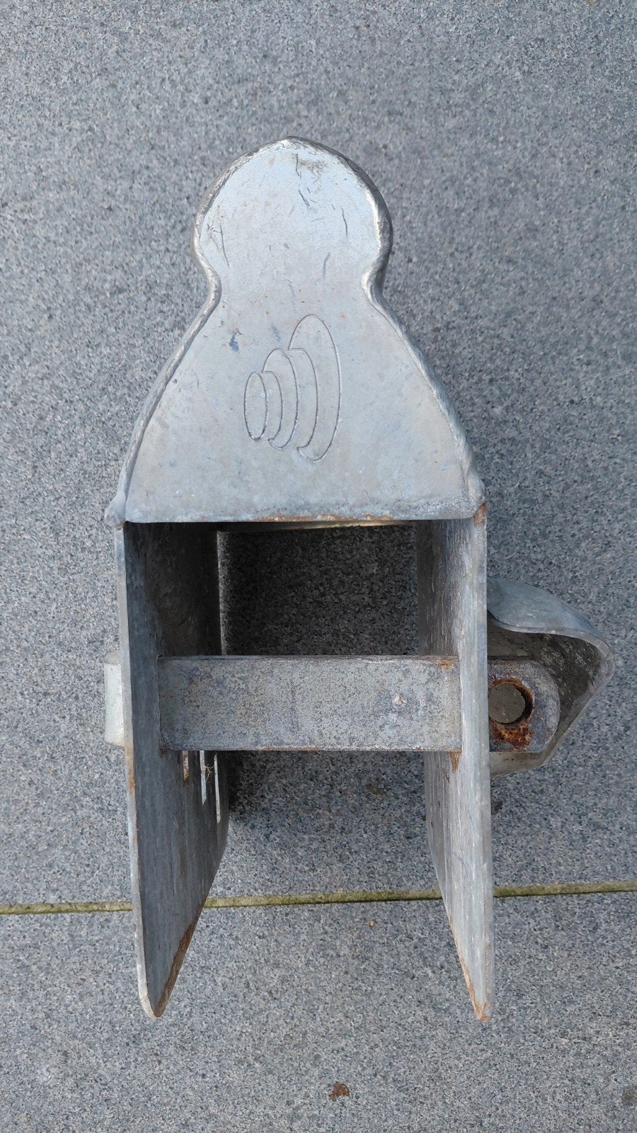 disselslot aanhangwagen, Ophalen