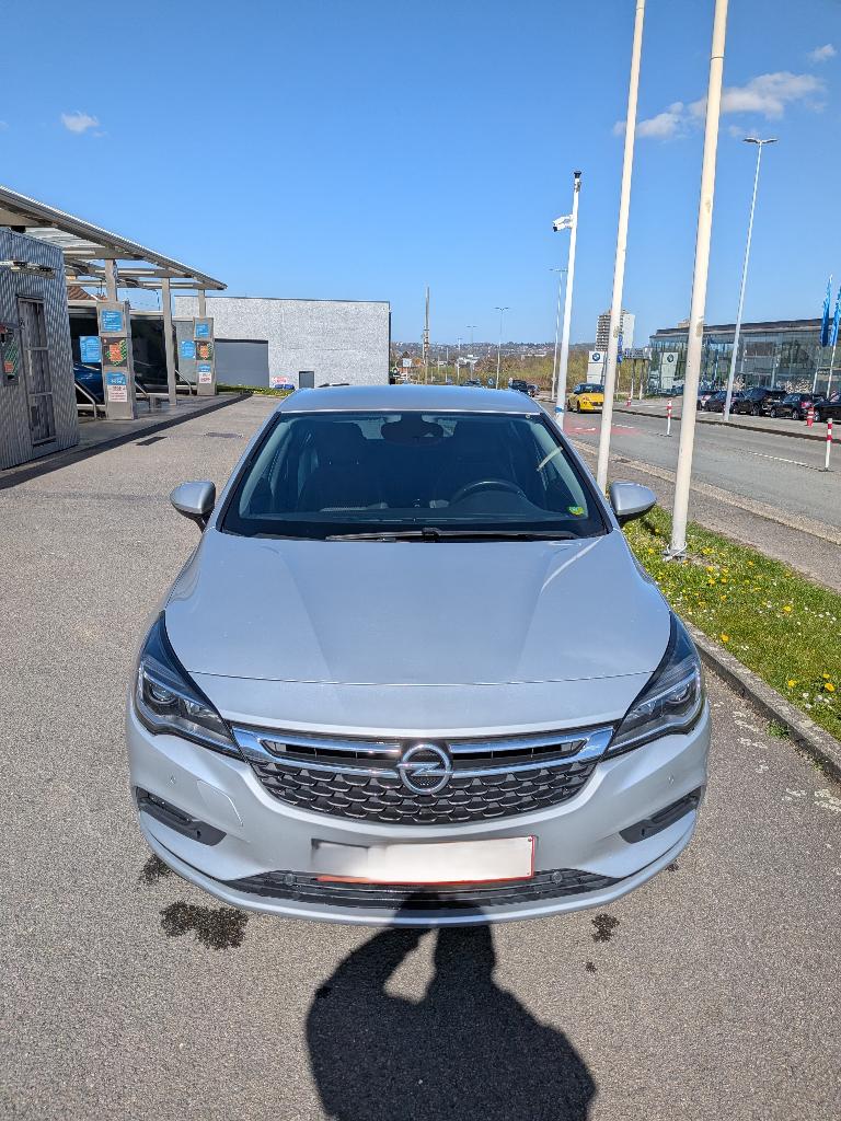 Voiture, 88 g/km, USB, Leder en Stof, 5 deurs