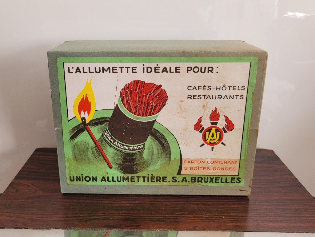 carton de 12 boites rondes allumettes scellé, Enlèvement ou Envoi, Neuf, Autres types