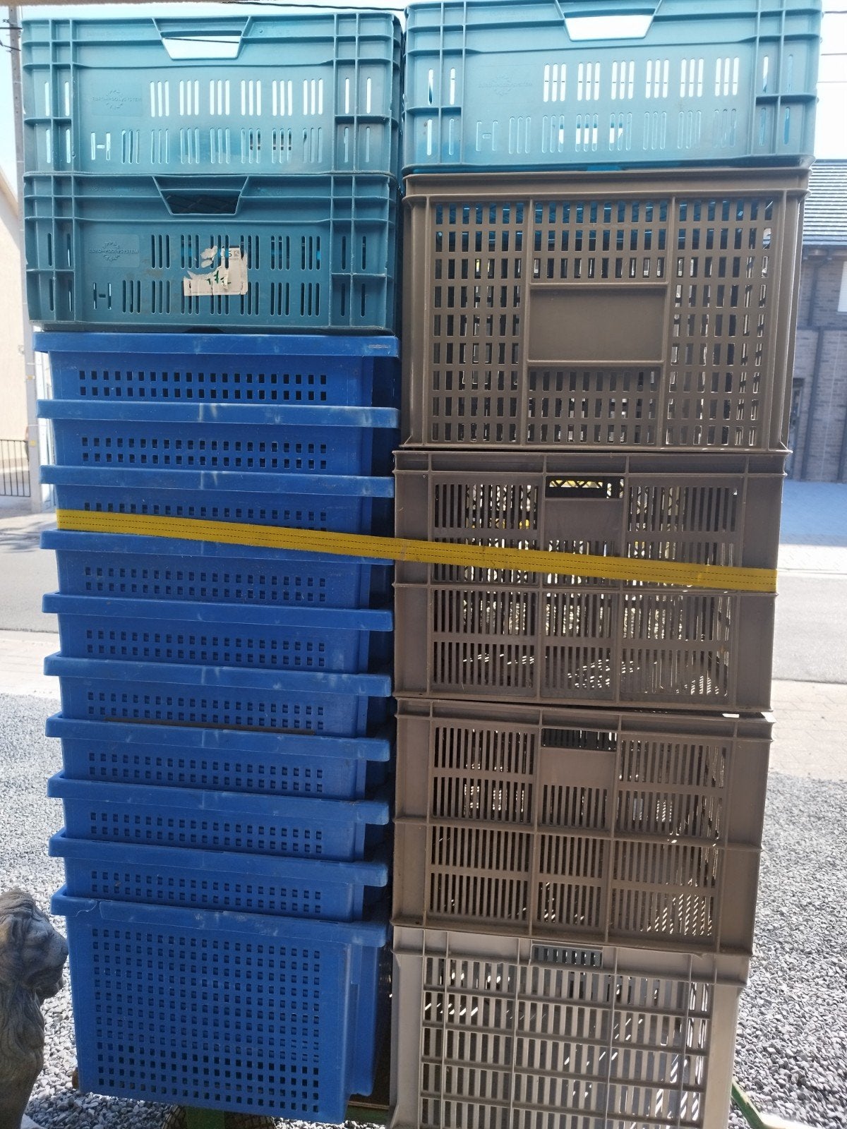Te koop 37 stapel bakken, Ophalen
