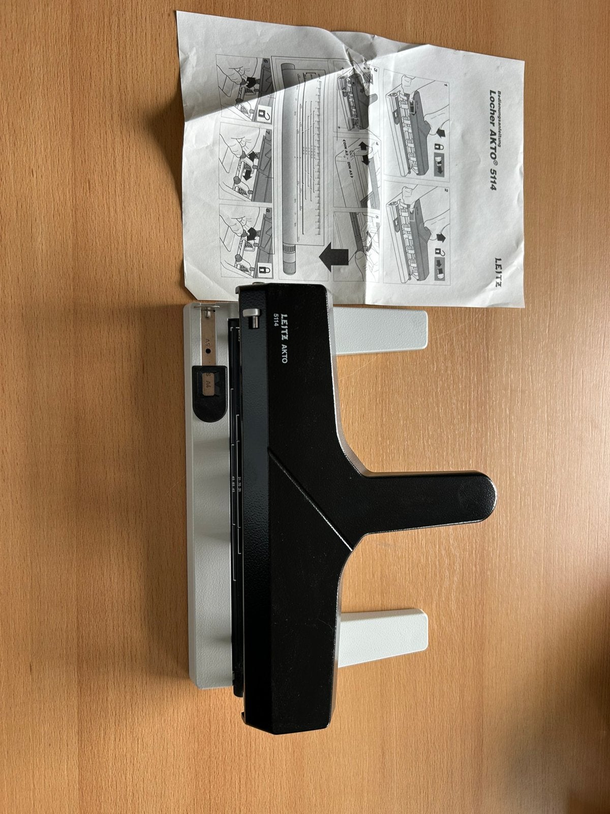 Leitz perforator locher akto 5114, Zakelijke goederen, Ophalen, Nieuw in verpakking