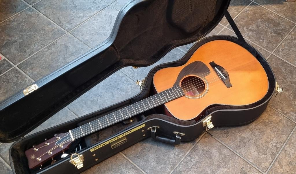 Yamaha FSX5 Red Label Acoustic-electric guitar Natural, Ophalen