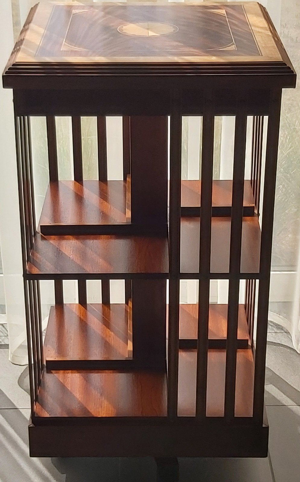 Engelse Sheraton boeken kast, Antiek en Kunst, Ophalen
