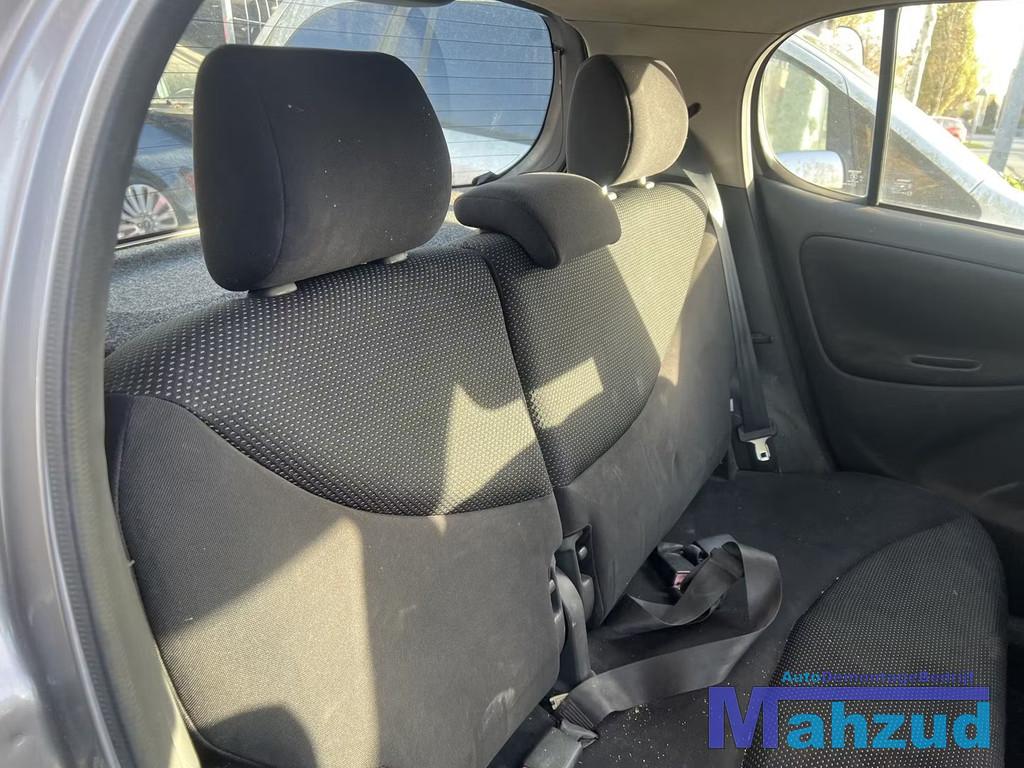TOYOTA YARIS P1 stoel achterbank interieur 1999-2004, Auto-onderdelen, Info@toyota.co.jp, Gebruikt, Toyota Motor Corporation, Toyota-Cho 1
471-8571  Toyota City