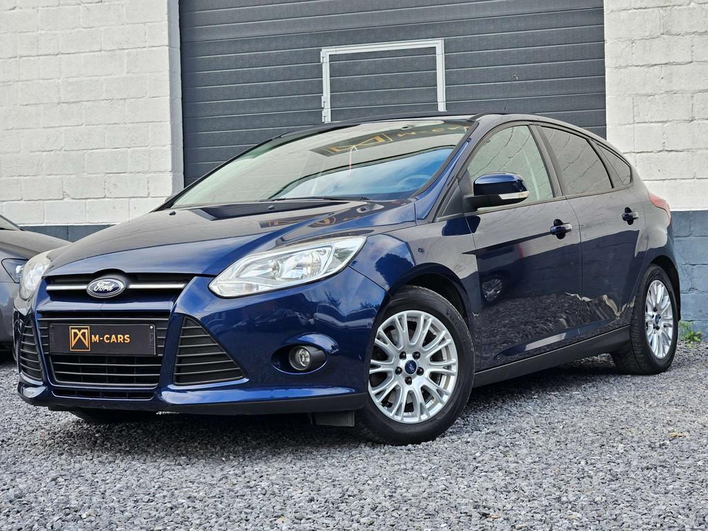 Ford Focus Automatique*EURO 5*Clim (bj 2011, automaat), Euro 5, Stof, Zwart, 4 cilinders
