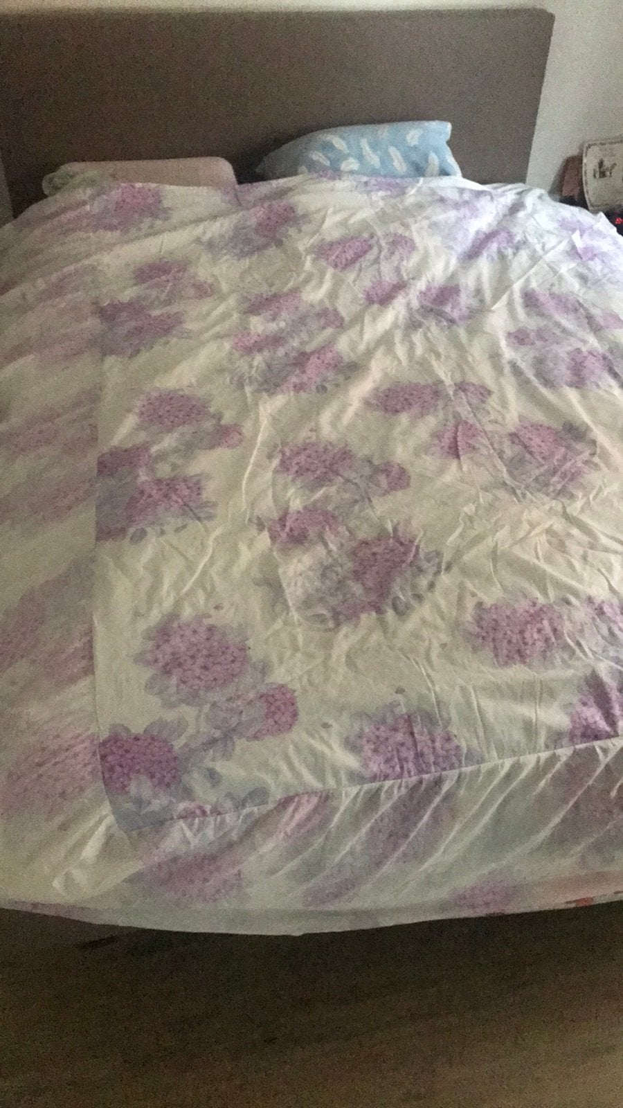Mooie bedsprei 187x142, Ophalen of Verzenden, Zo goed als nieuw