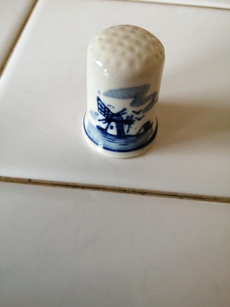 De à coudre delft, Verzamelen, Vingerhoedjes, Ophalen