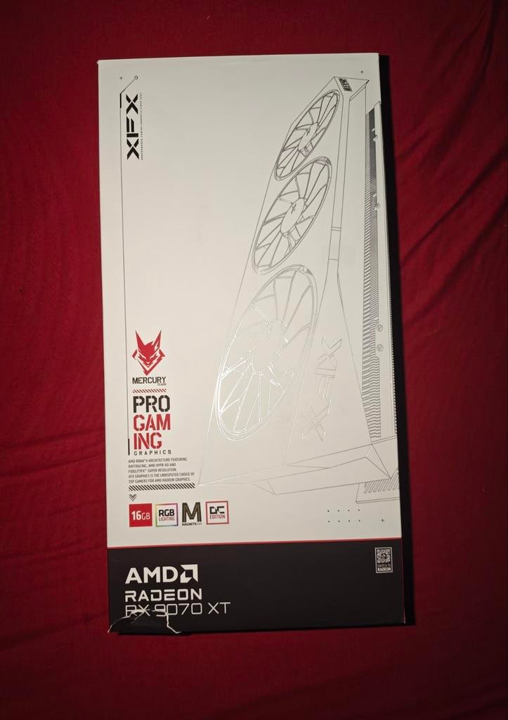 RX 9070XT Mercury XFX White [MAGNETIC AIR] - RX-97TMARGW9, Enlèvement