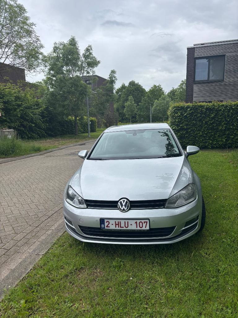 Volkswagen Golf DSG automaat 125000 km te koop, Auto's, Euro 5, Stof, Zilver of Grijs, Multifunctioneel stuurwiel