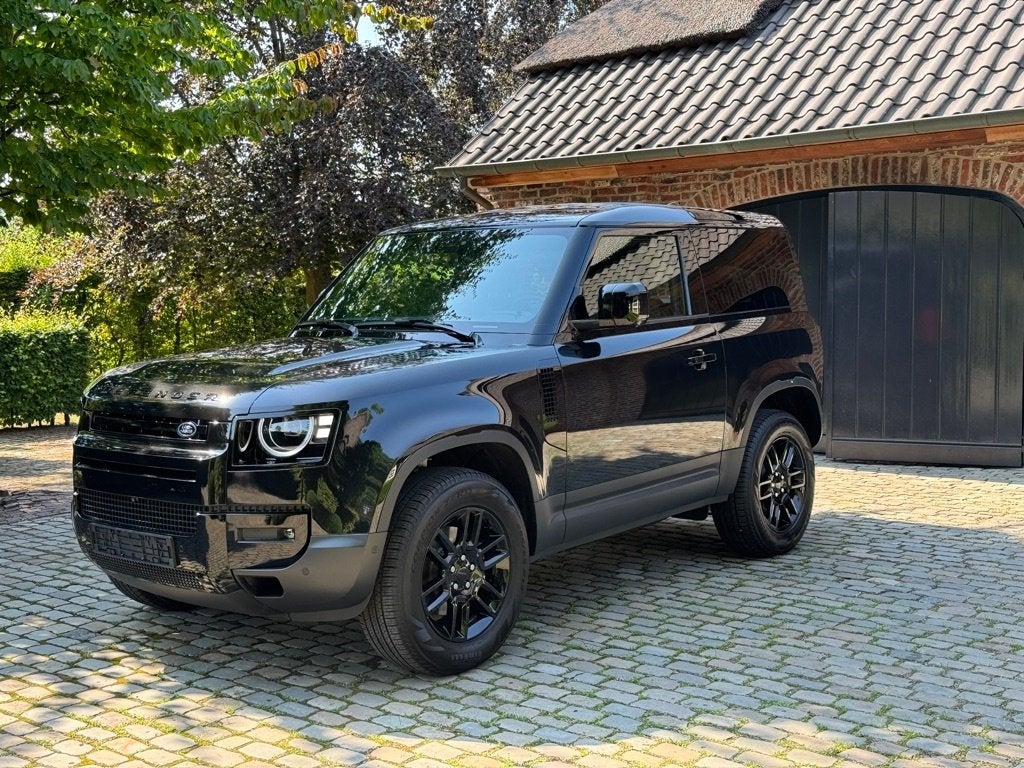 Land Rover Defender 90 D200 LICHTE VRACHT MY26 € 61900+BTW, Autos, Cuir, Achat, 2997 cm³, Euro 6