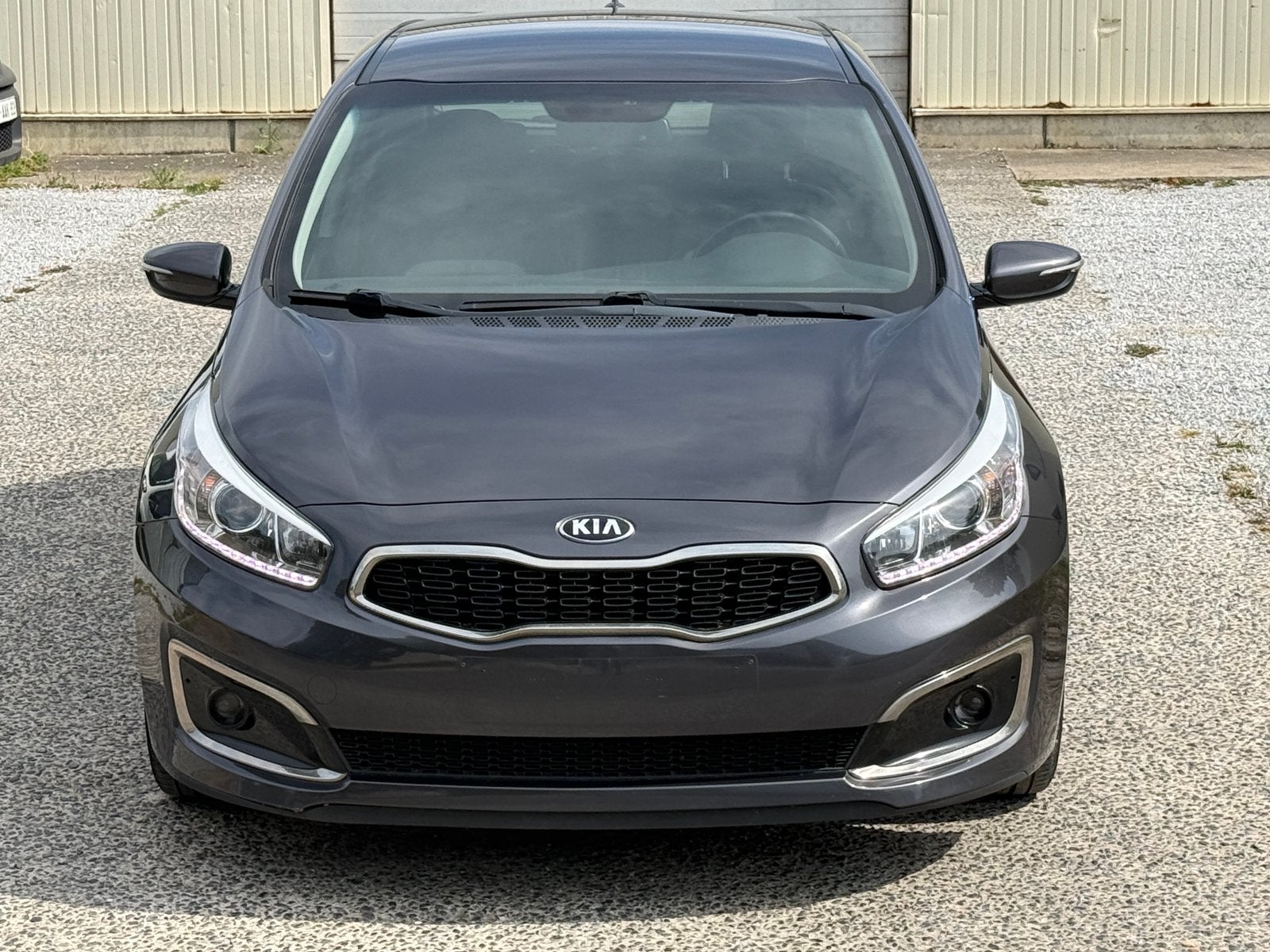 Kia Ceed 1.4i Navi/Camera 2017, Autos, Kia, Argent ou Gris, Achat, Euro 6, Entreprise