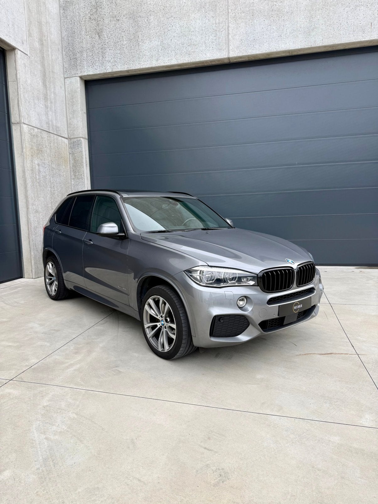 X5 40e / Hybride / M PAKKET/ PANO / 360 / AMBIENT, Automaat, 230 kW, 4 cilinders, Bi-Xenon koplampen