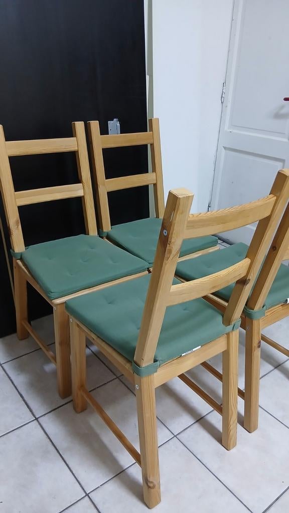 Lot 4 chaises Ivar Ikea en bois