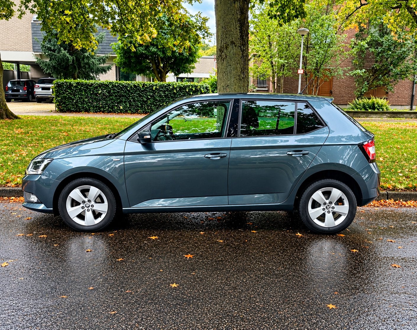 Skoda Fabia 1.0 TSI Clever – 1ste eigenaar – Parkeersensoren, Autos, Argent ou Gris, Achat, Euro 6, Carnet d'entretien