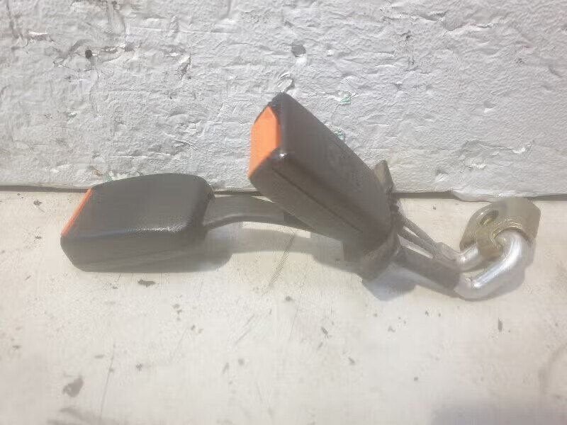 GORDELSLOT MIDDEN ACHTER DUBBEL Audi 80 (B4) (8a0rb7739), Enlèvement ou Envoi, Auto-Union-Straße 1, 85057 Ingolstadt, DE, Info@audi.de