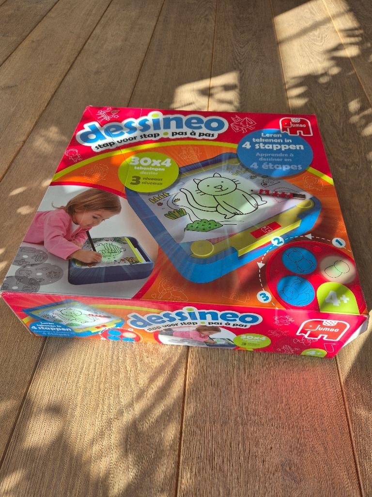 Dessineo speelgoed, Kinderen en Baby's, Ophalen, Zo goed als nieuw, Met licht
