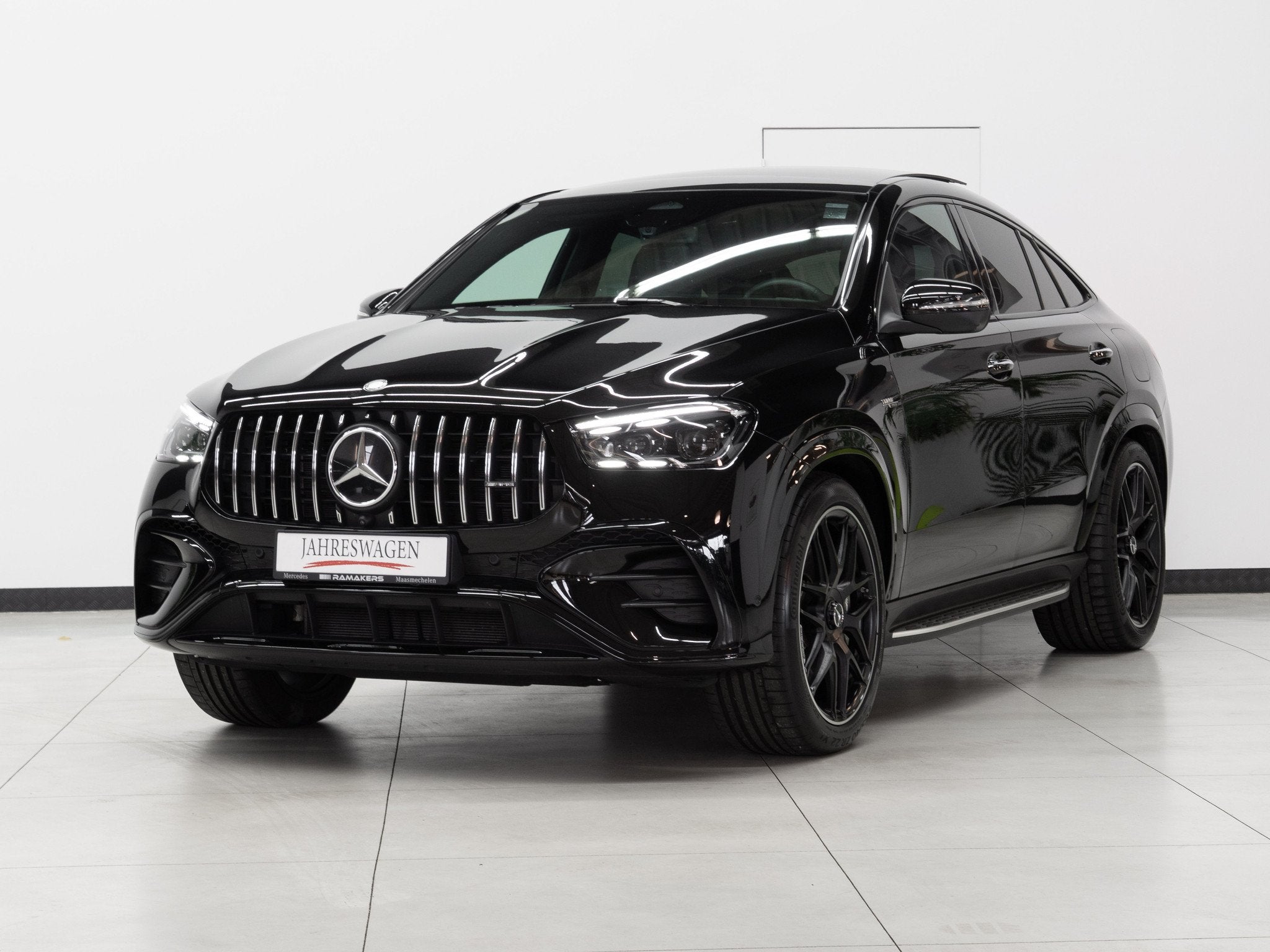 Mercedes-Benz GLE 53 AMG 4M+ Coupé HYBRID Night 22" PANO Ma, Automaat, Gebruikt, Zwart, 544 pk