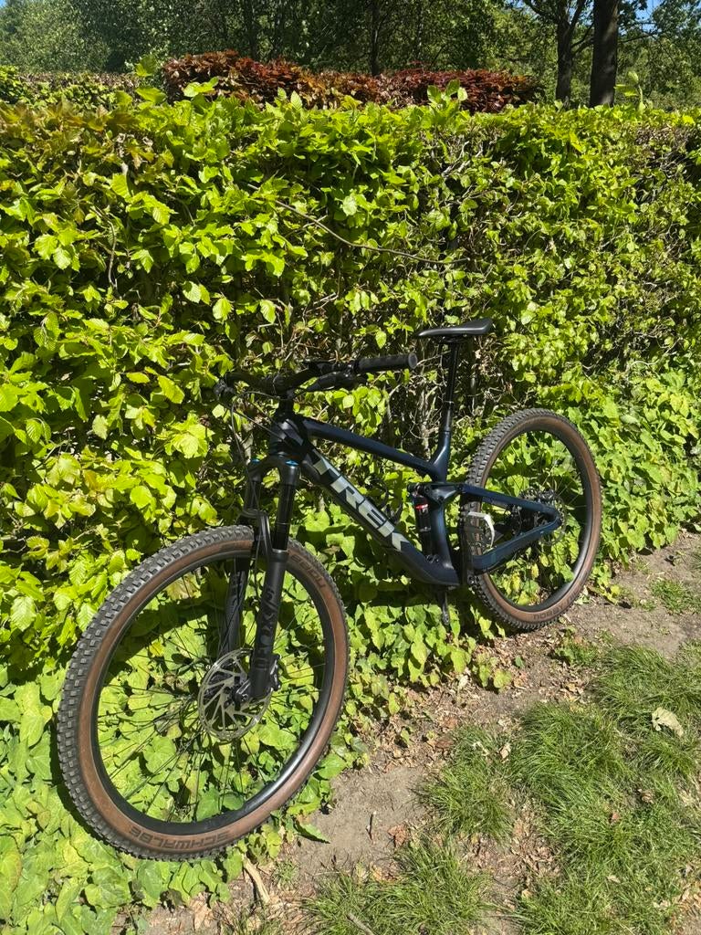 Trek fuel ex 9.7 , fully , full carbon , large ( als nieuw), Fully, Ophalen of Verzenden, Zo goed als nieuw, Trek