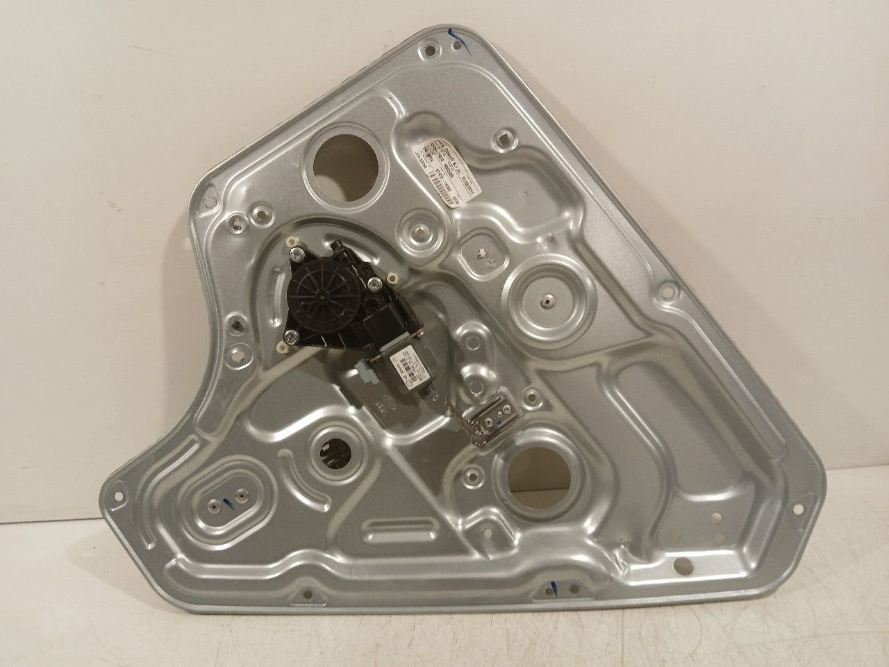 Raammechaniek elektrisch rechts achter Hyundai iX 20, Onderdelen@venauto.nl, Van der Ven Autorecycling B.V., Gebruikt, Ettenseweg 76, 4706 PB Roosendaal, The Netherlands
