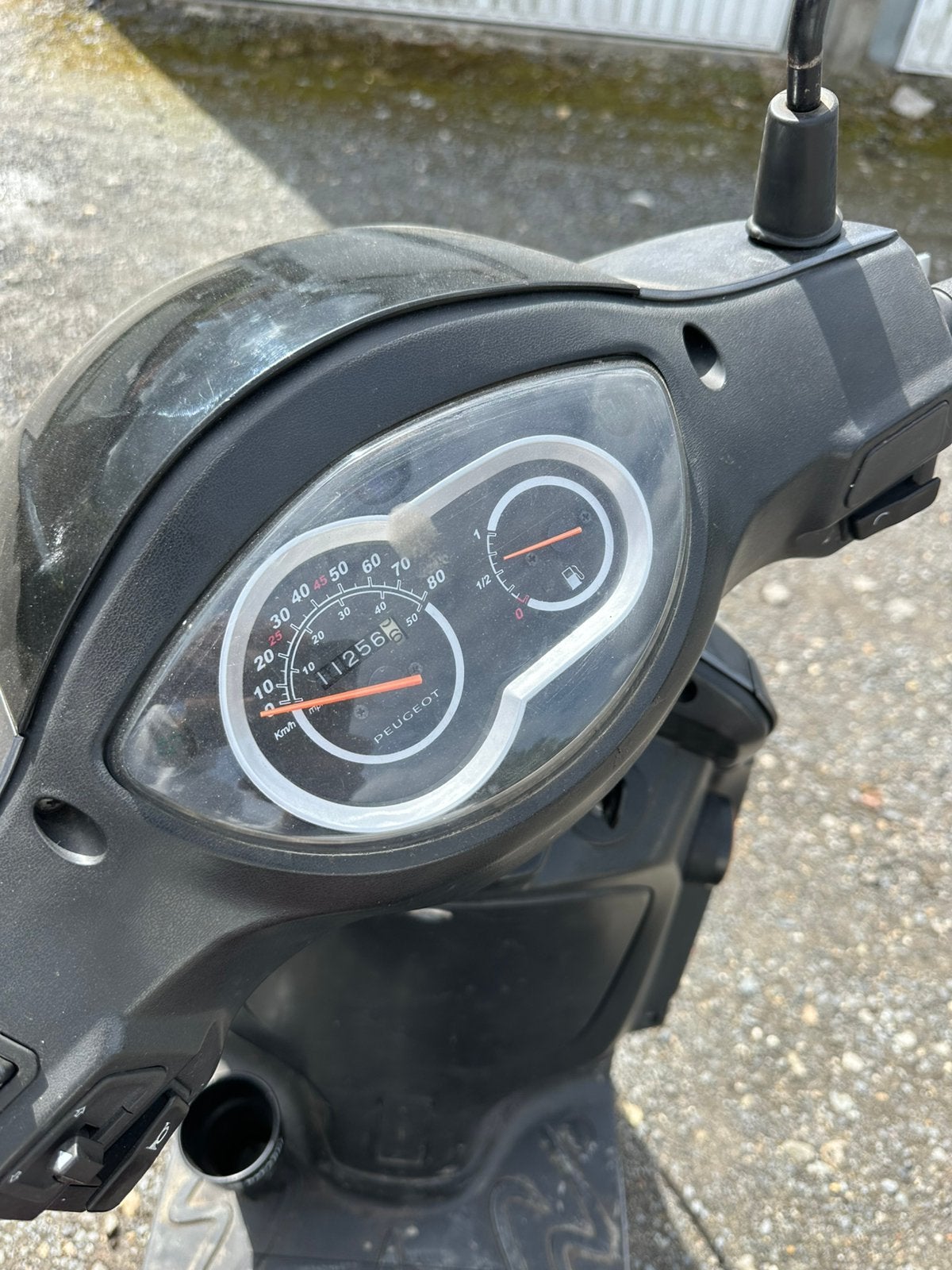 Peugeot Tweet A-Klasse, Ophalen, Zo goed als nieuw