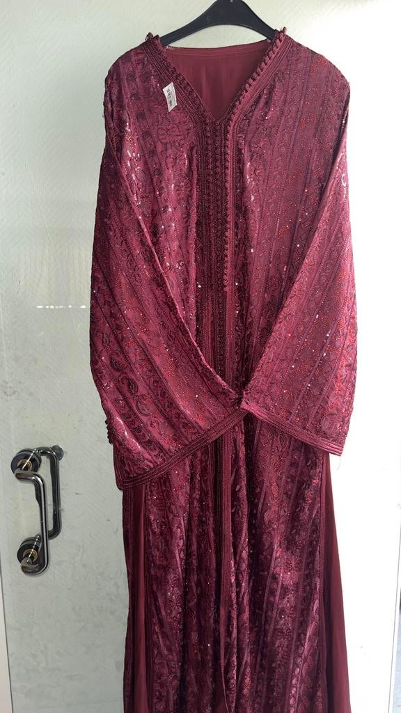 Takchita kleur bordeaux, Kleding | Dames, Ophalen of Verzenden, Nieuw, Rood, Overige typen