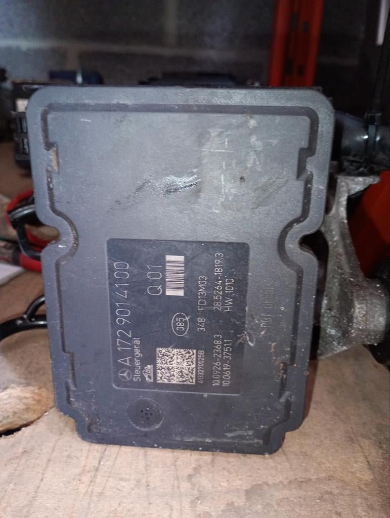 ABS Mercedes C205 2014, Ophalen