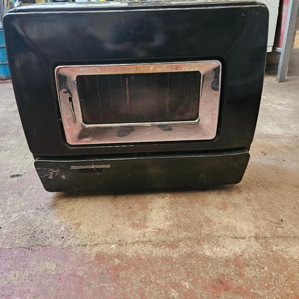 Poele, Autres carburants, Poêle à charbon, Enlèvement, Utilisé