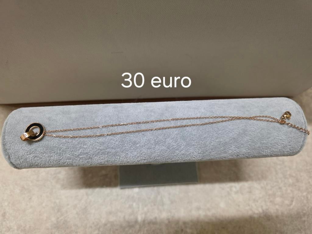 Swarovski halsketting set + andere halskettingen, Verzamelen, Pennenverzamelingen, Ophalen