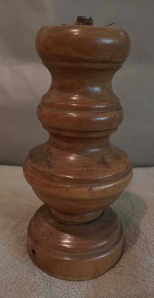 Pied de lampe en bois ancien, Antiquités & Art, Antiquités | Accessoires de maison, Enlèvement
