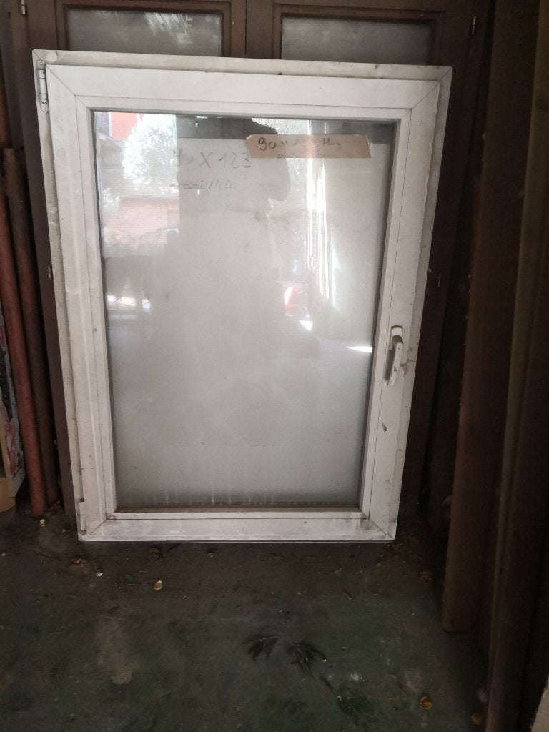 Fenêtre en PVC gratuite, Bricolage & Construction, Châssis de fenêtre, 75 à 150 cm, 75 à 150 cm, Synthétique