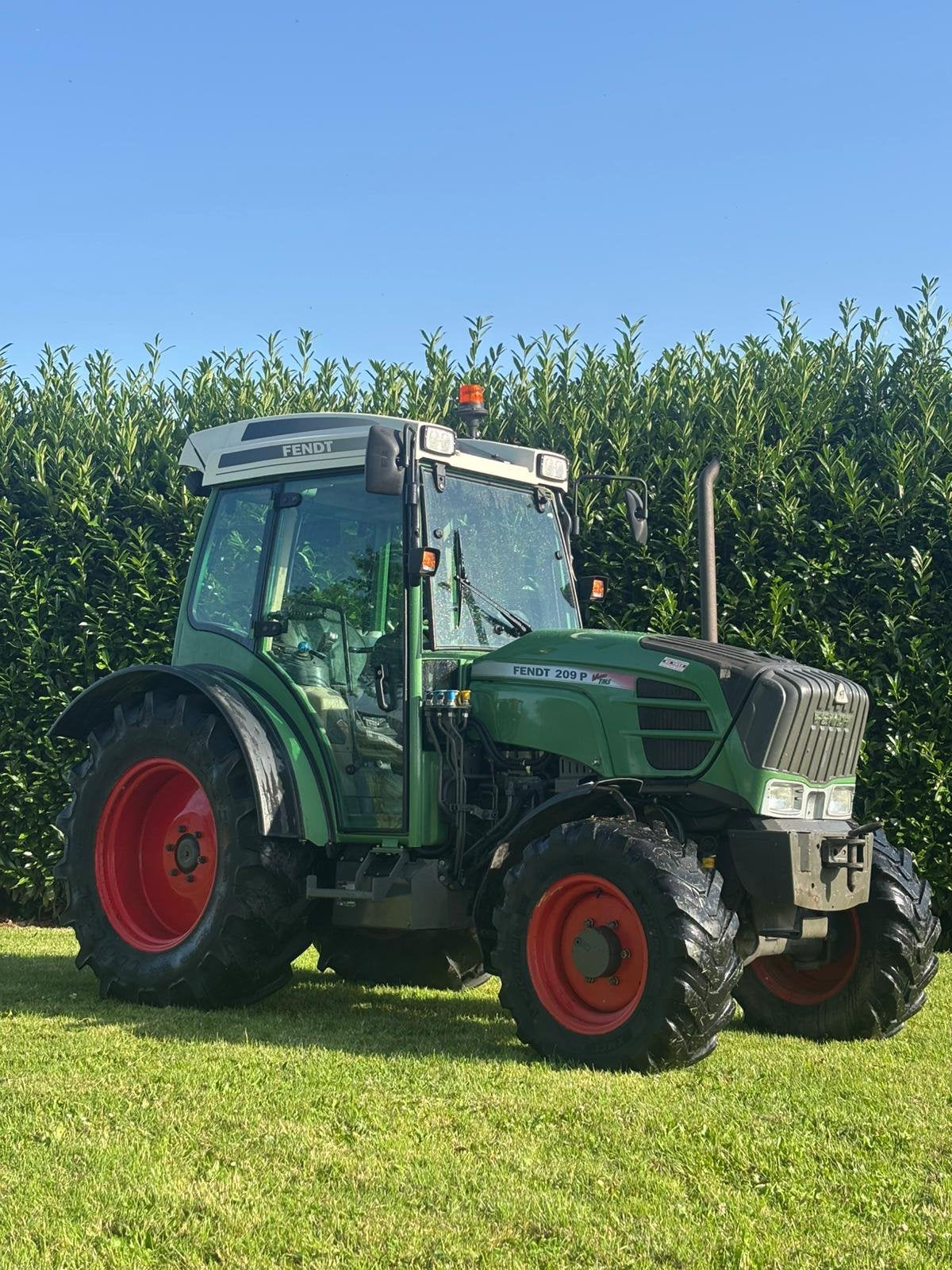 Fendt 209p vario 3800 uur !, Zakelijke goederen, Ophalen of Verzenden, Fendt