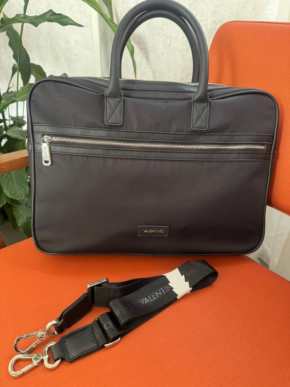 Sac pour ordinateur portable/sac de travail noir Valentino, Enlèvement ou Envoi, Utilisé, Noir