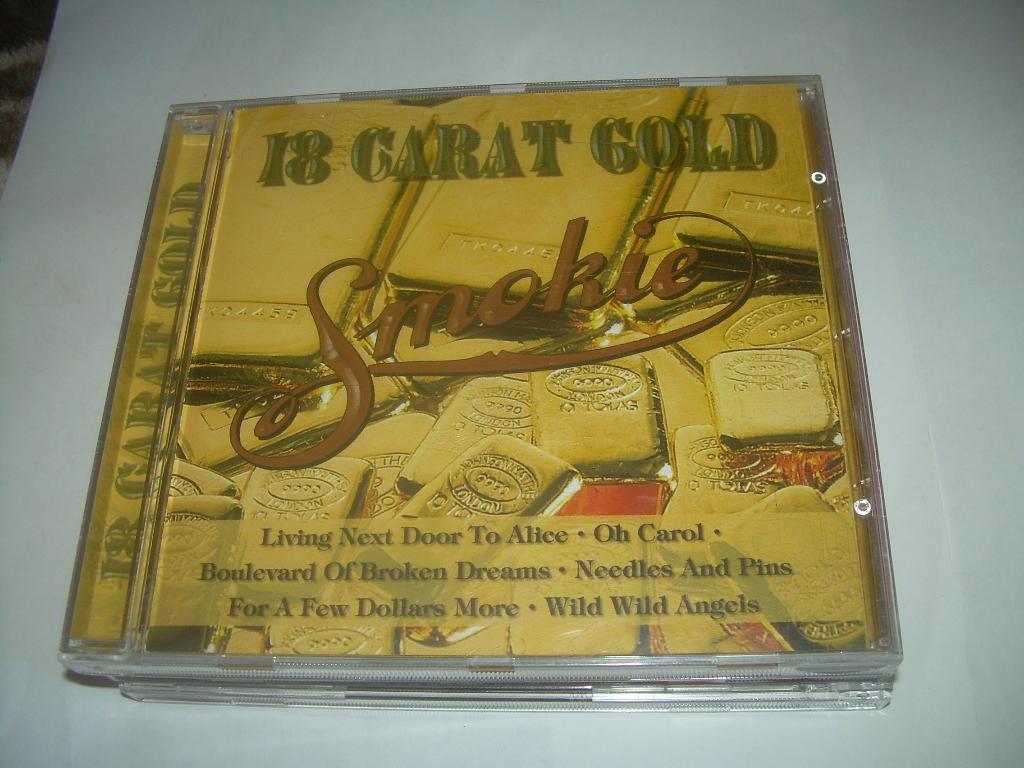 CD - SMOKIE - OR 18 CARATS, Enlèvement ou Envoi, 1970 - 1979, Comme neuf