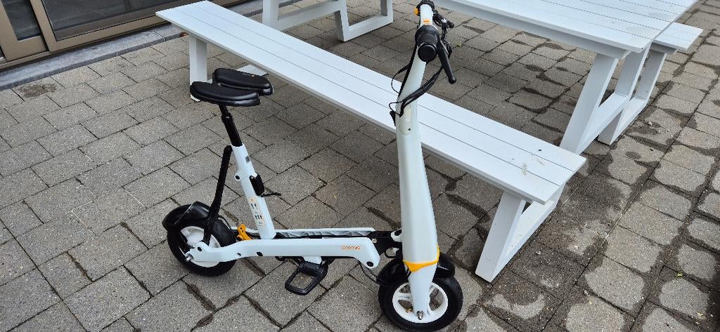Elektrische step onemille, Fietsen en Brommers, Steps, Ophalen, Zo goed als nieuw, Elektrische step (E-scooter), Onemille
