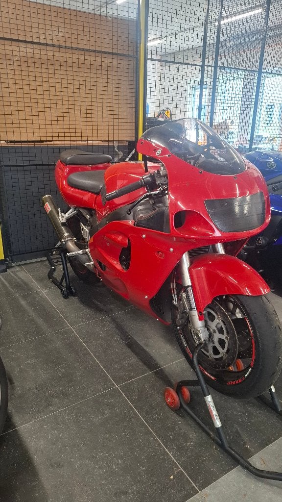 Gsxr 750 piste, Permis Moto A, 750 cm³, Occasion, Plus de 35 kW