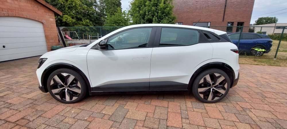 Megane E-Tech EV40, Autos, Renault, Achat, 4 portes, Entretenue par le concessionnaire, 5 places