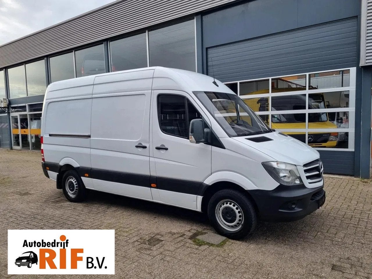 Mercedes-Benz Sprinter 314 CDI/ L2H2/ Aut/ Airco/ Camera/ Na, Achat, Euro 6, Entreprise, Carnet d'entretien