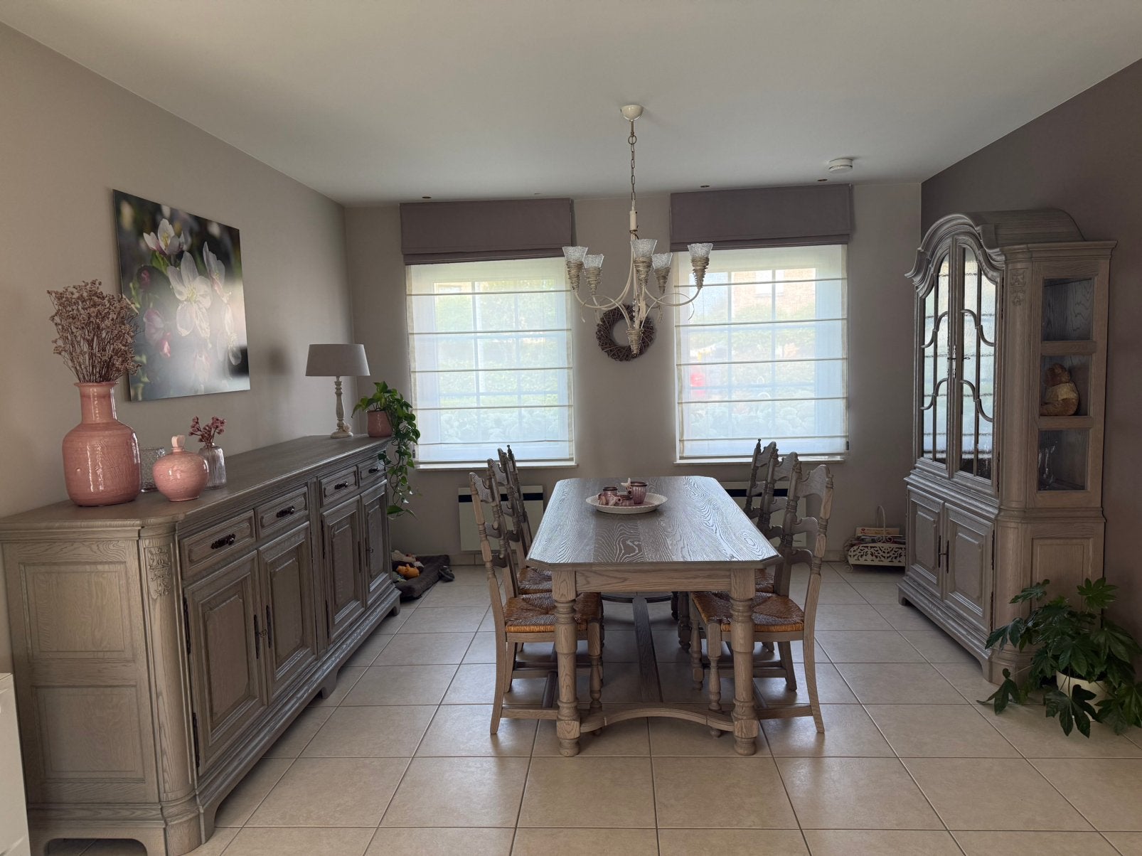 Tafel en 6 stoelen in Franse eik in taupe, Ophalen, Zo goed als nieuw