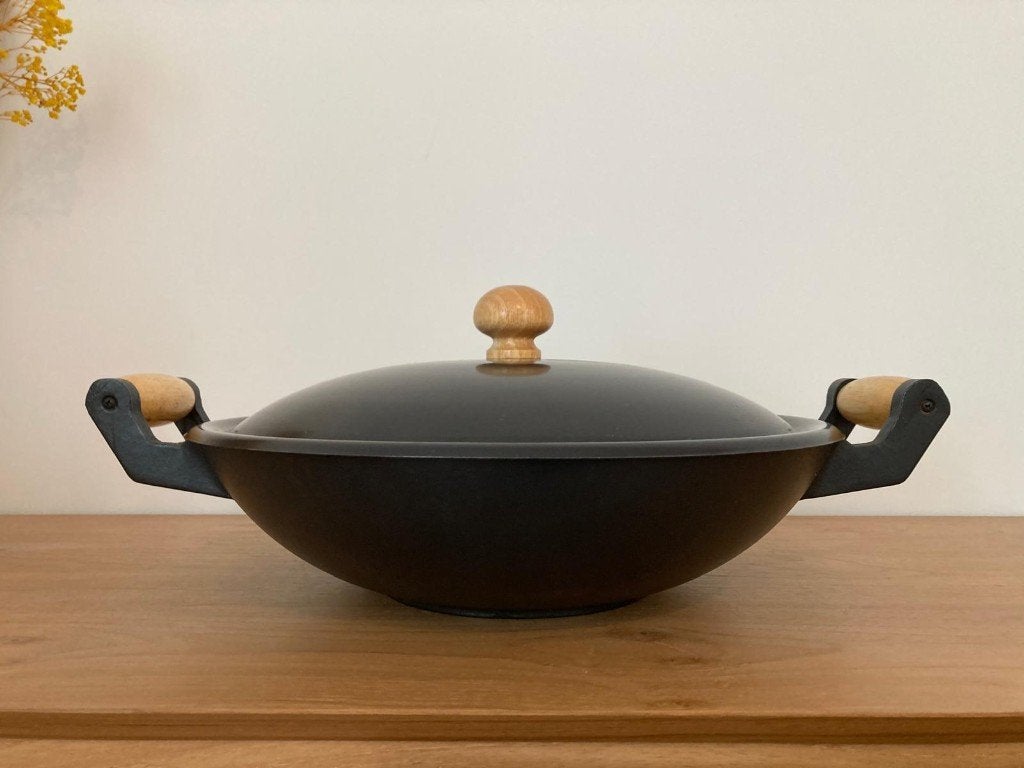 Gietijzeren wok pan, Ophalen, Zo goed als nieuw, Gietijzer, Wok