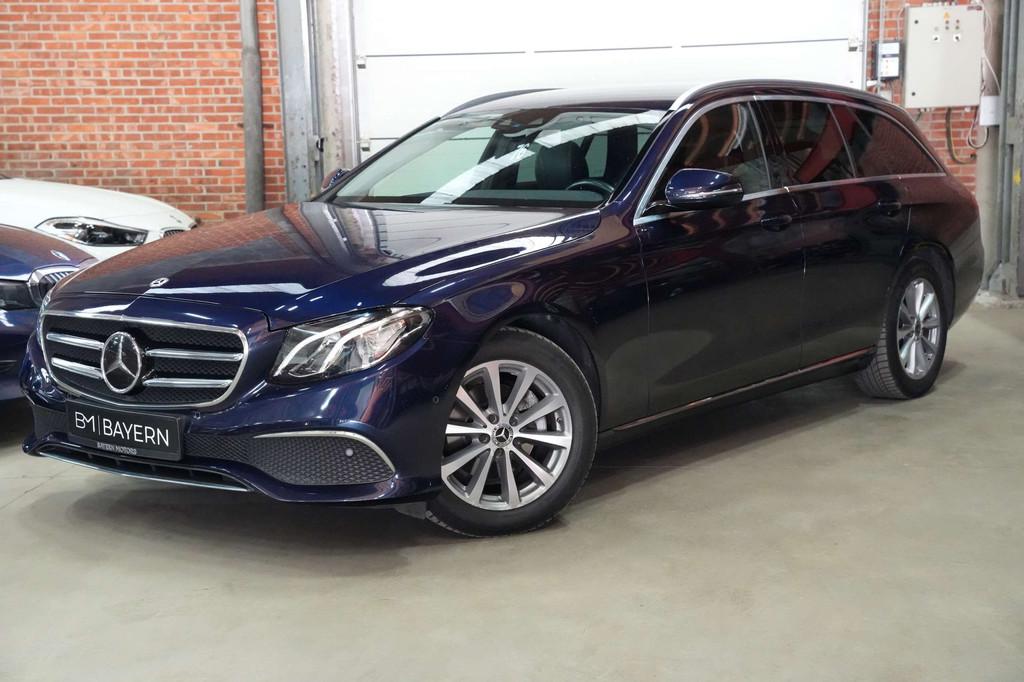 Mercedes-Benz E 200 d Virtual Cockpit Sport Zetels Trekhaak, Auto's, Mercedes-Benz, Gebruikt, 4 cilinders, Blauw, Bedrijf