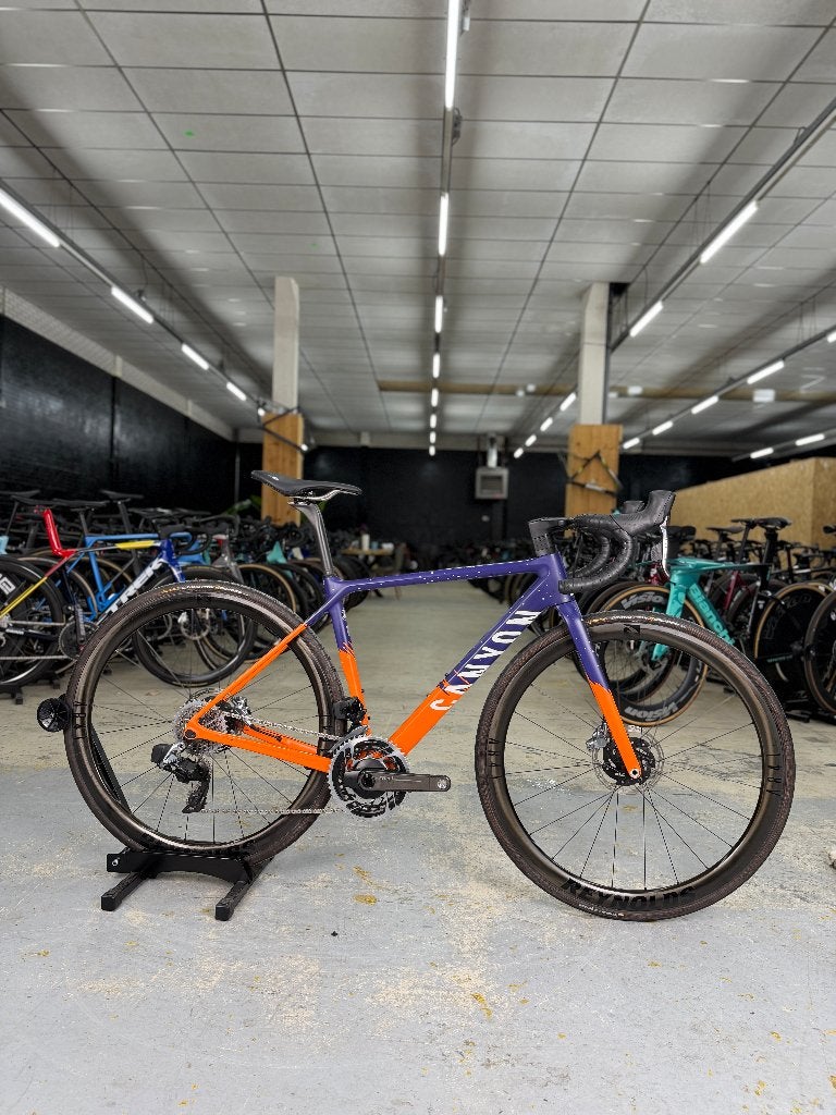 Canyon Ultimate CF SLX 9 WMN eTap Carbon Racefiets, Ophalen, Zo goed als nieuw