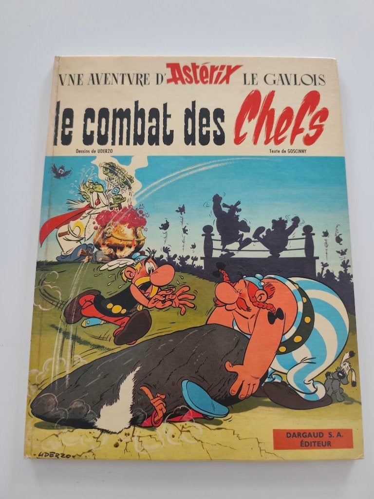 Astérix Le Combat des Chefs  Lombard 1966, Gelezen, Eén stripboek, Ophalen of Verzenden, Uderzo / Goscinny