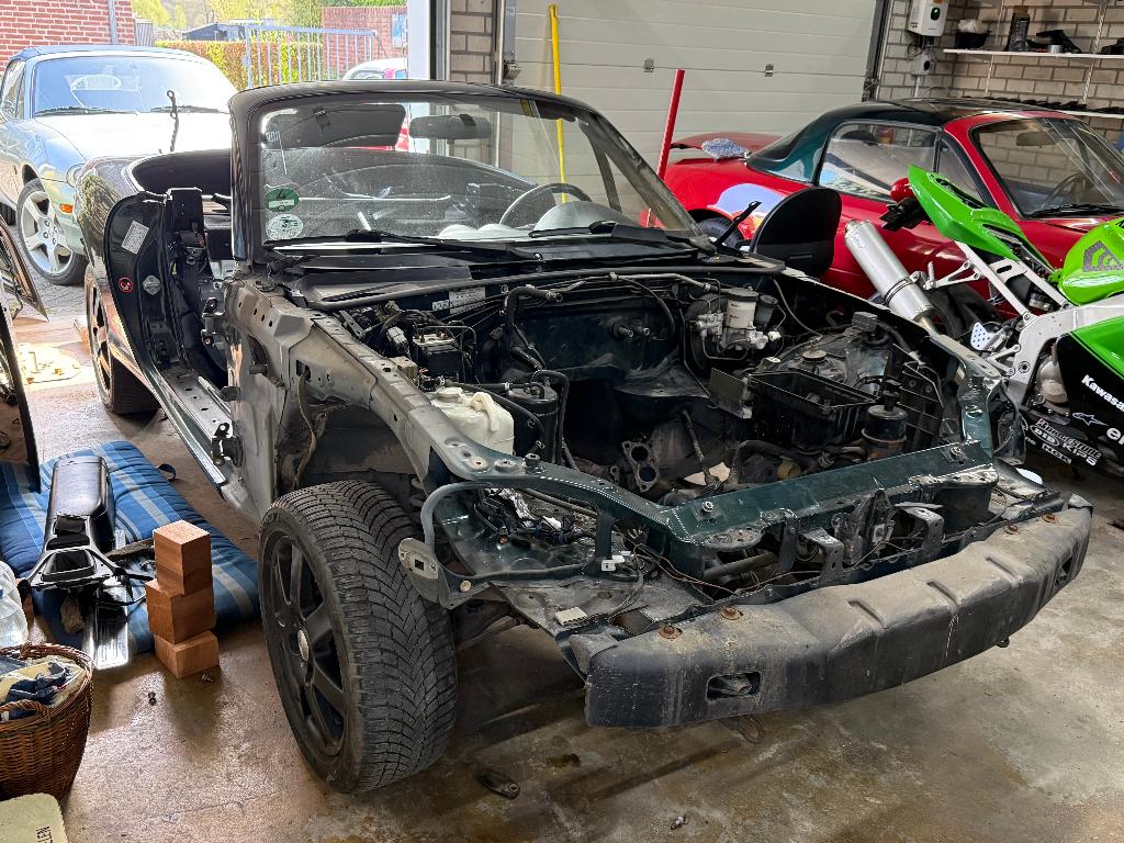 Mazda MX-5 uit 2000 | PROJECT!!, Ophalen of Verzenden, Gebruikt, Mazda