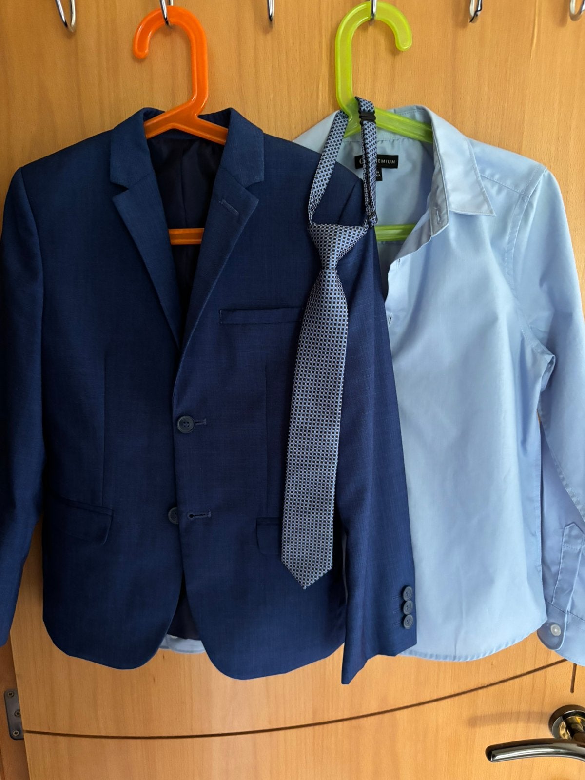 Jongens setje (blazer blouse en strop) maat 134, Ophalen of Verzenden, Zo goed als nieuw, Setje