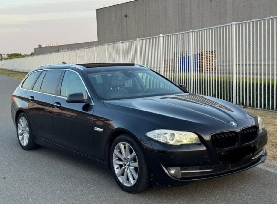 BMW 525d F11 TOURING 204cv LUXURY LIINE, Autos, Cuir, Euro 5, Aide au démarrage en côte, Carnet d'entretien